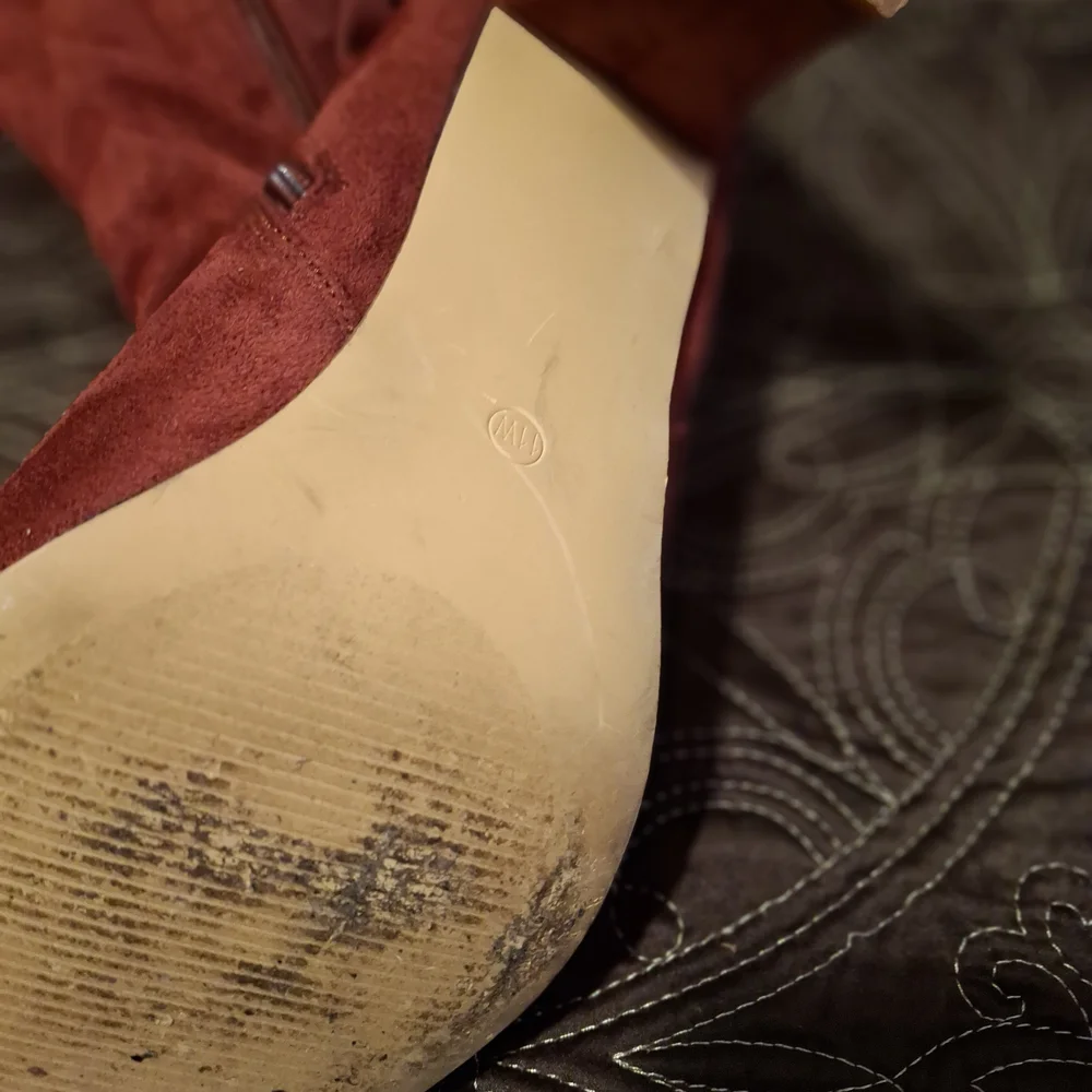 Elegant Burgundy Suede Knee-High Boots